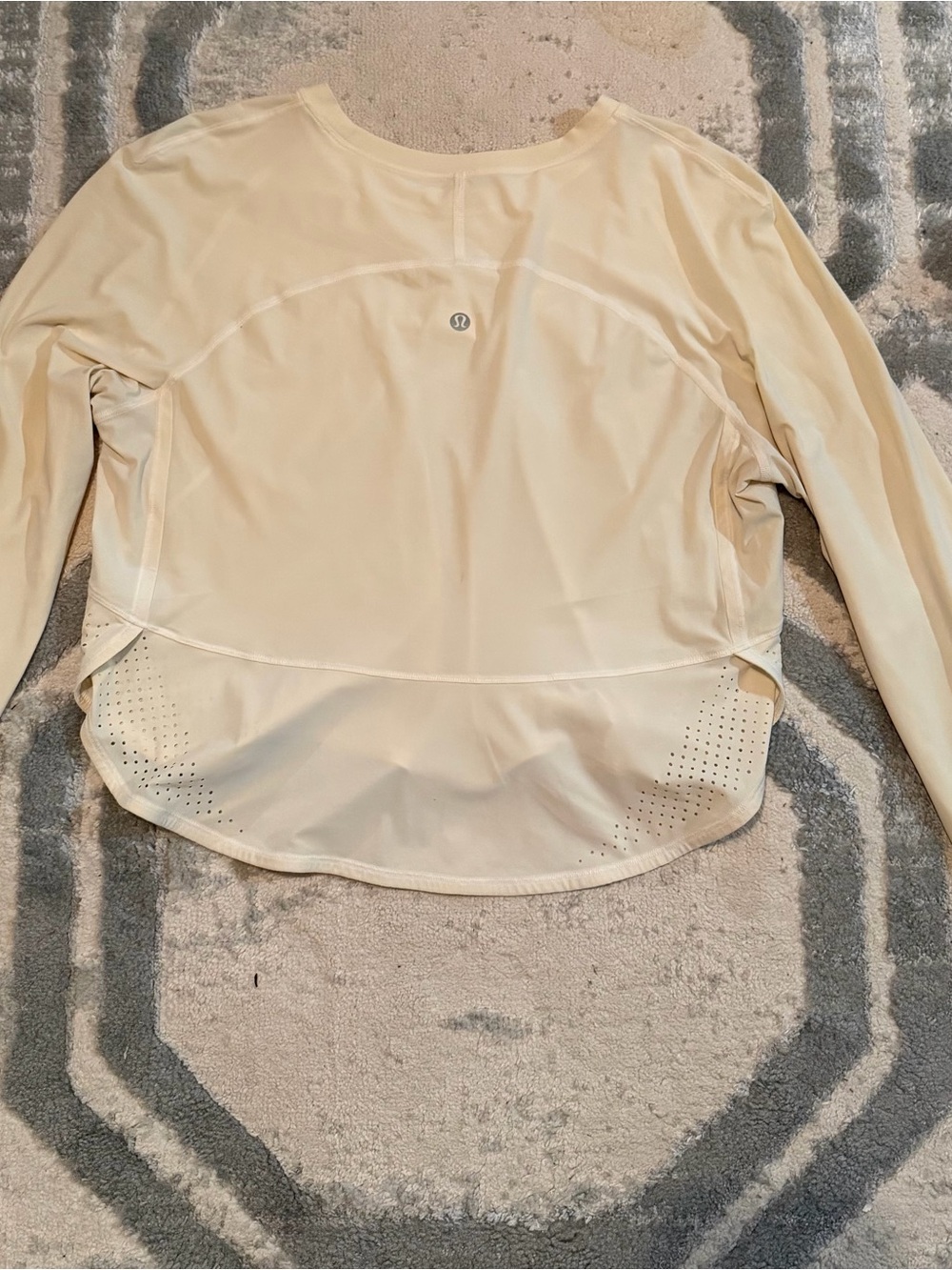 Lululemon crop top